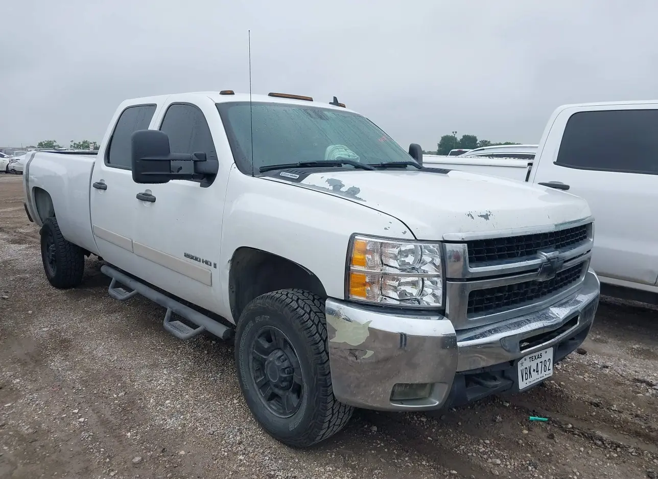 2007 CHEVROLET  - Image 1.