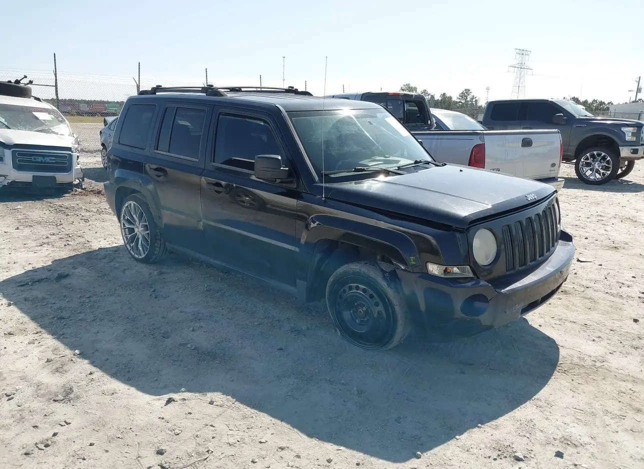 2008 JEEP  - Image 1.