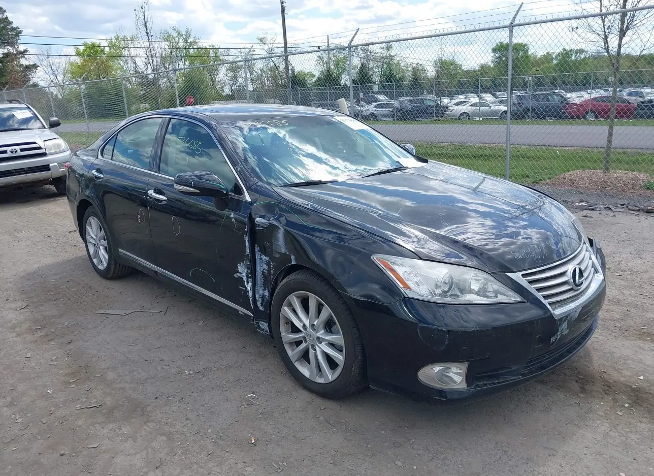 2010 LEXUS  - Image 1.