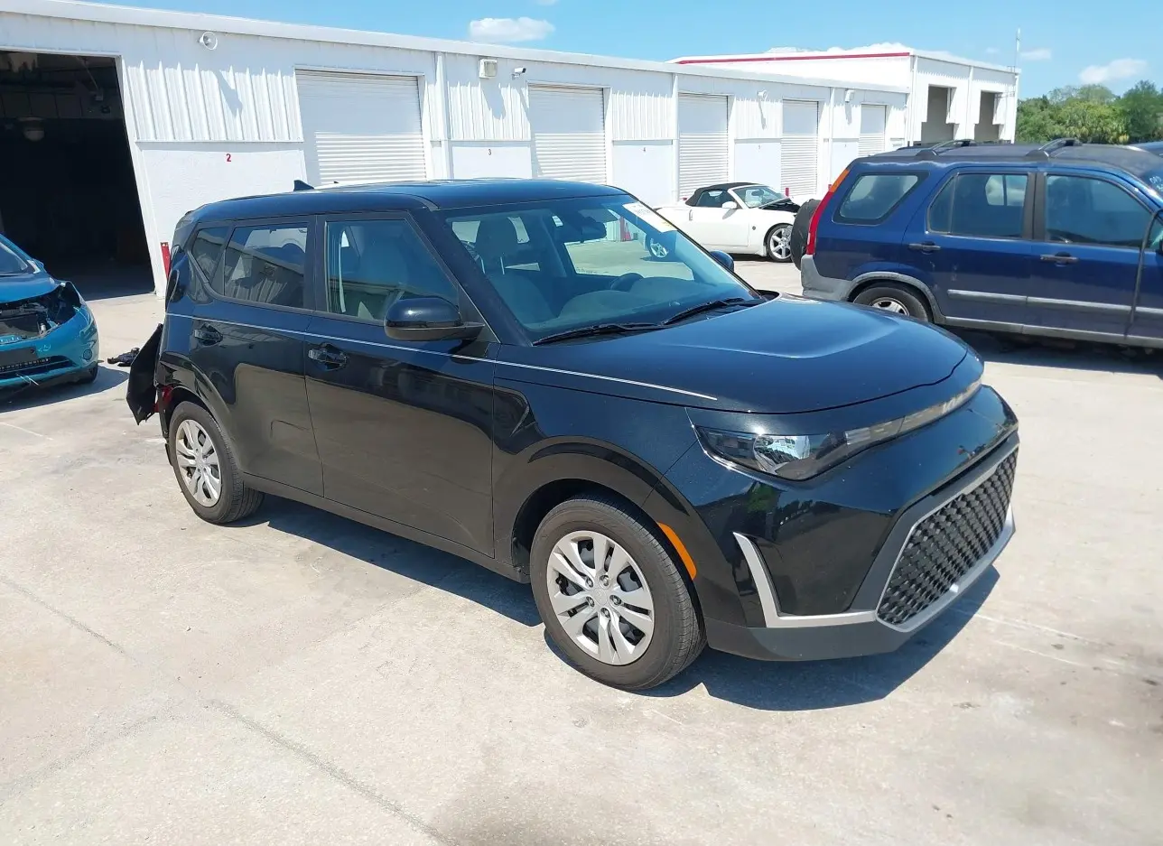 2023 KIA  - Image 1.