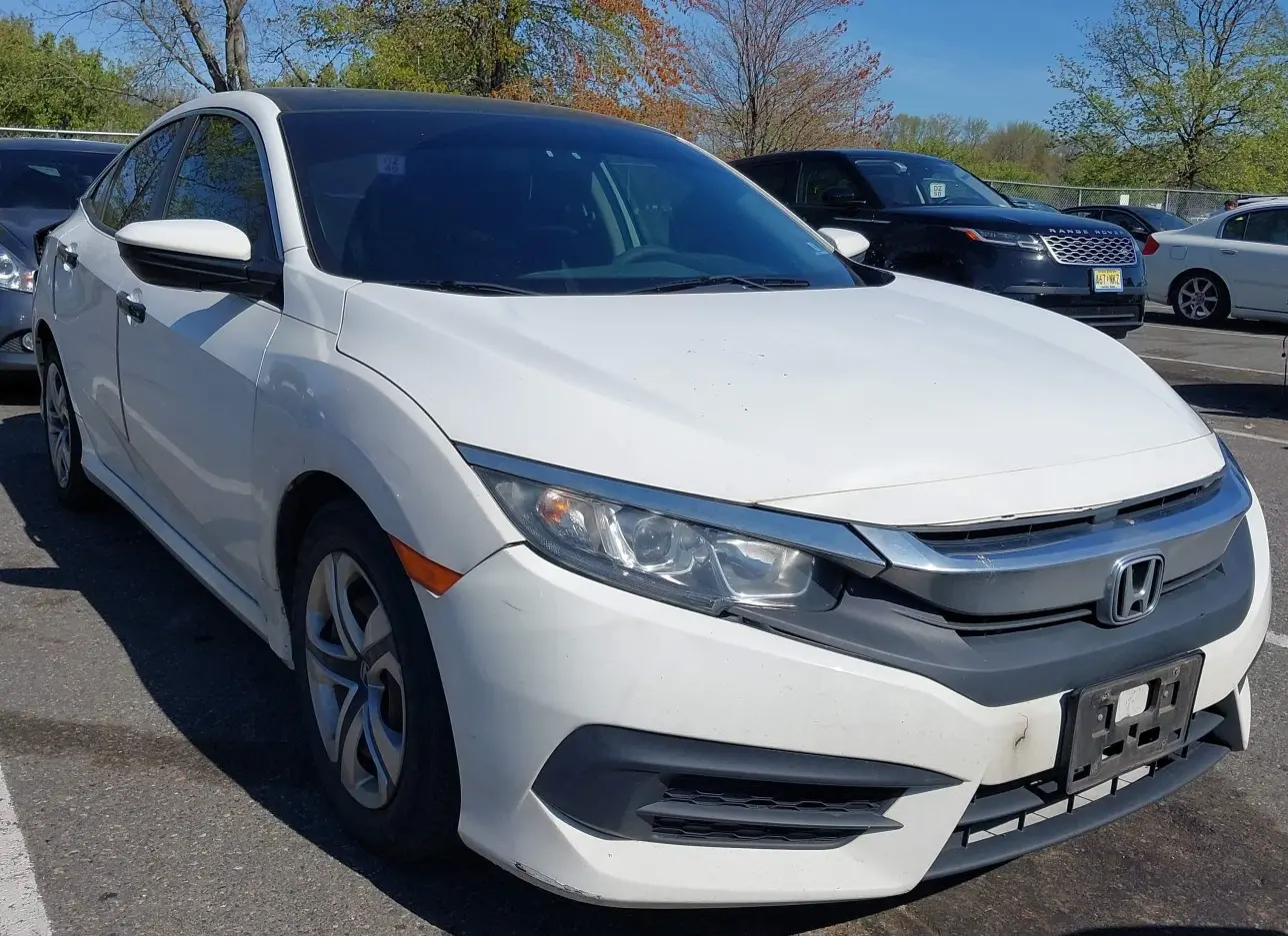 2017 HONDA  - Image 1.