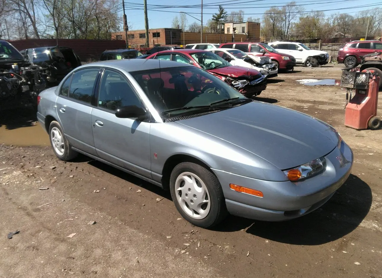 2002 SATURN  - Image 1.