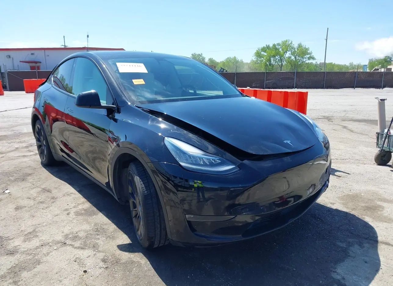 2021 TESLA  - Image 1.