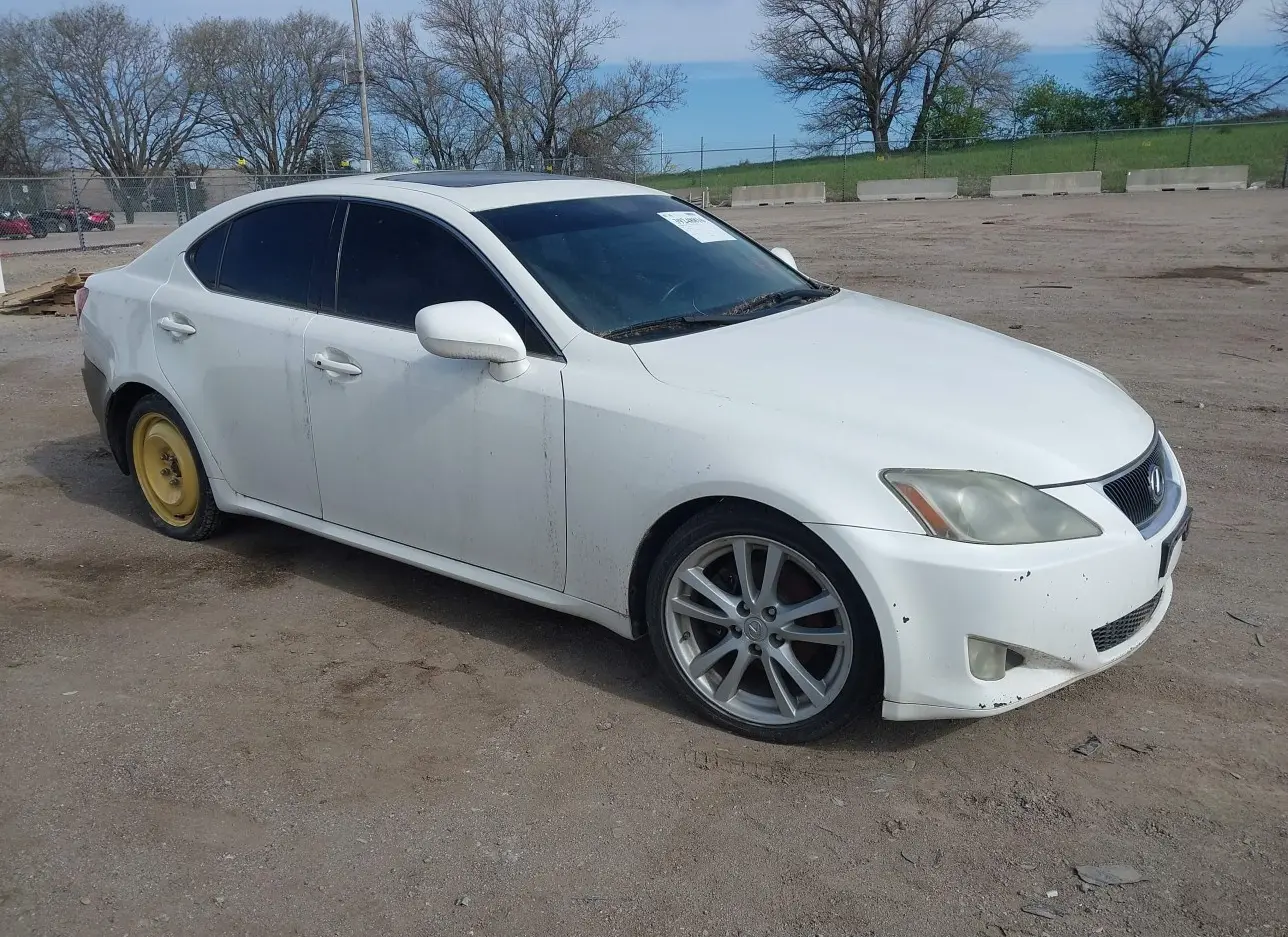 2006 LEXUS  - Image 1.