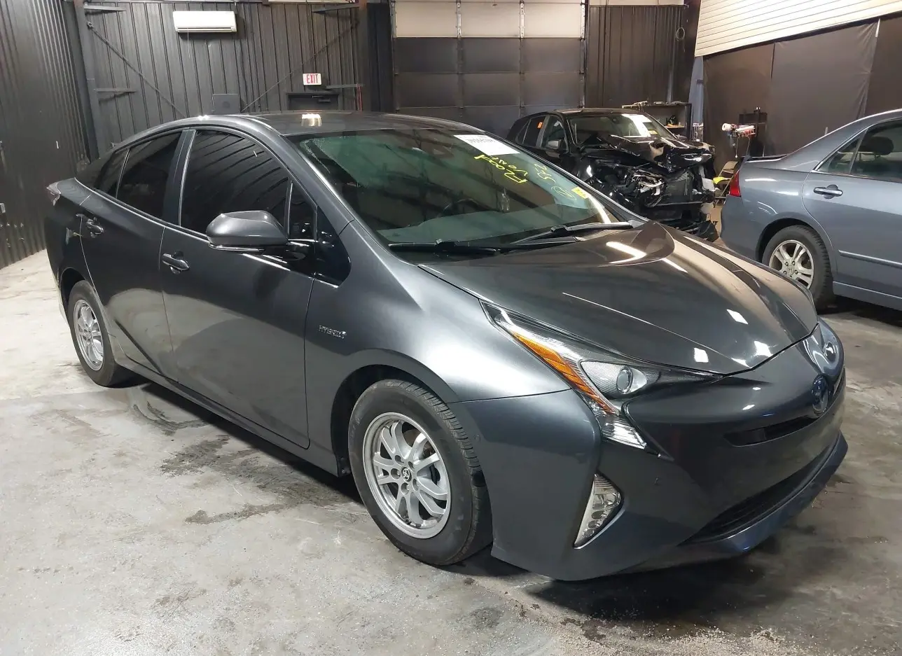 2018 TOYOTA  - Image 1.