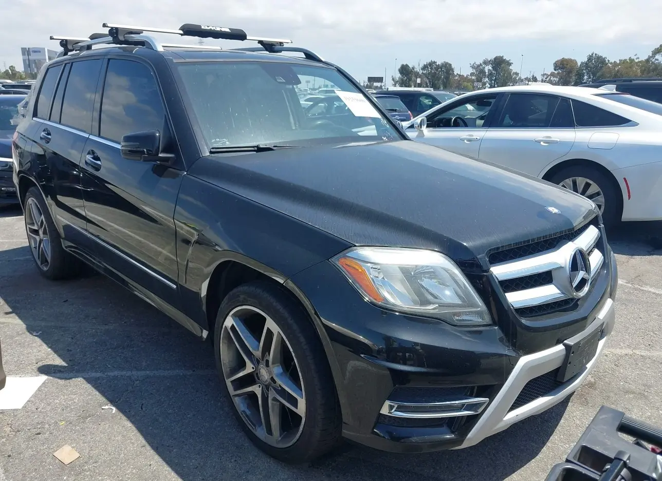 2015 MERCEDES-BENZ  - Image 1.