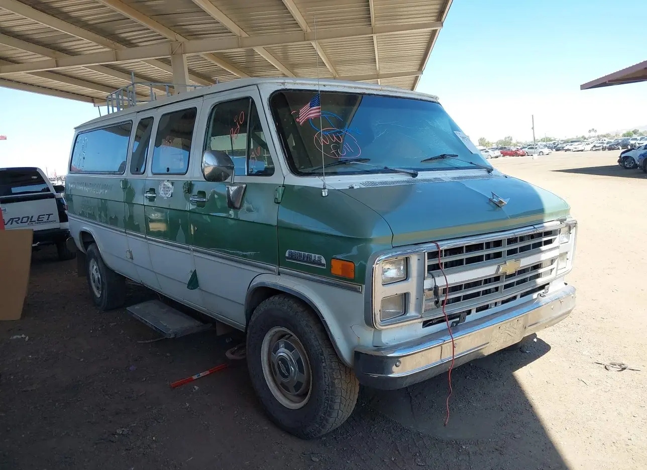 1990 CHEVROLET  - Image 1.