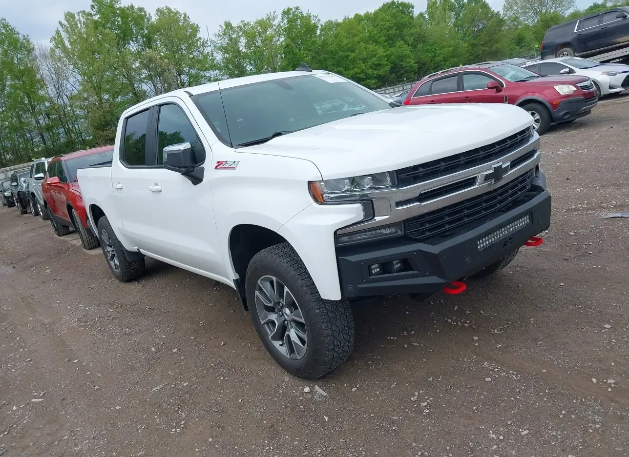 2020 CHEVROLET  - Image 1.