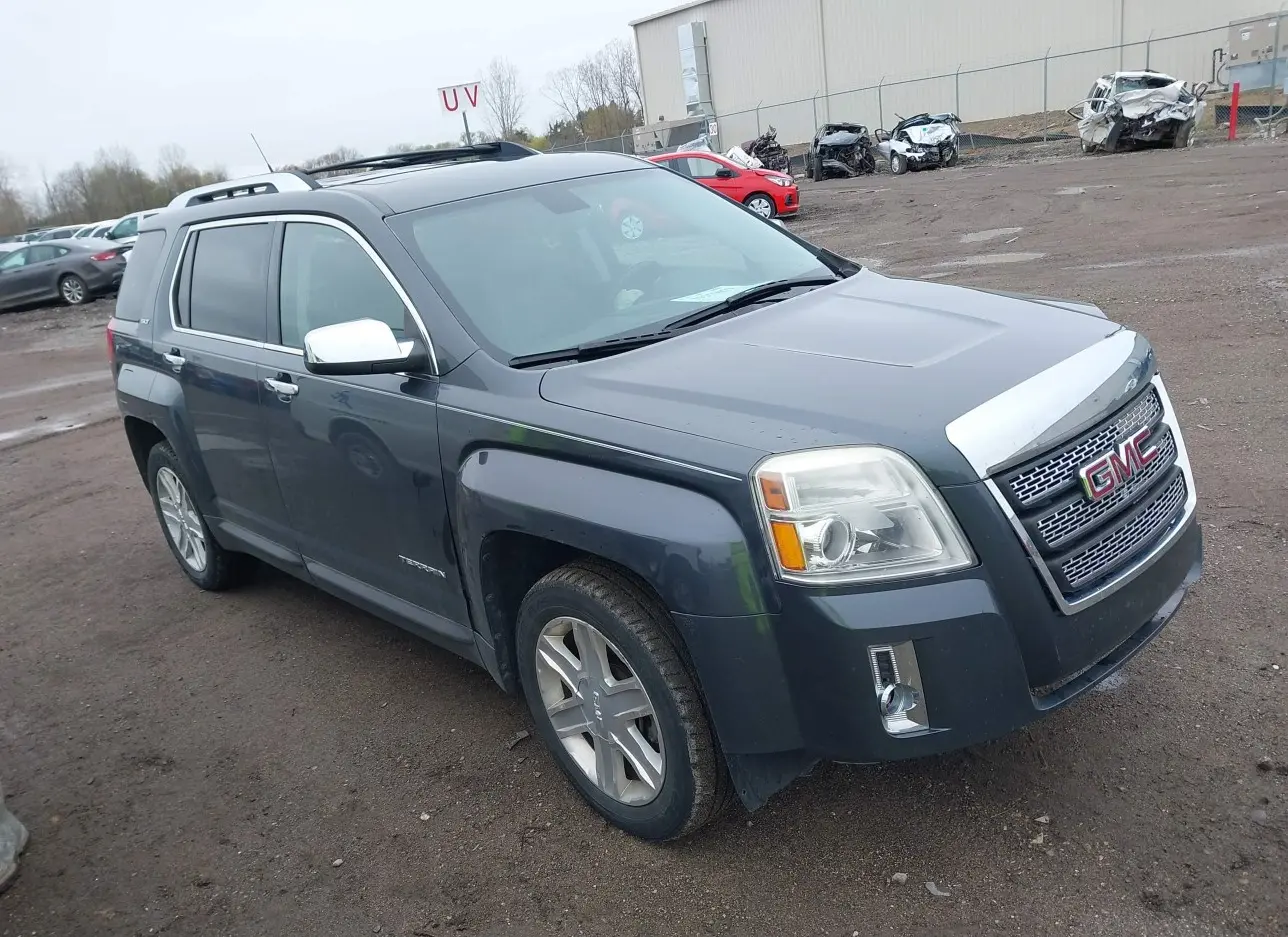 2011 GMC  - Image 1.