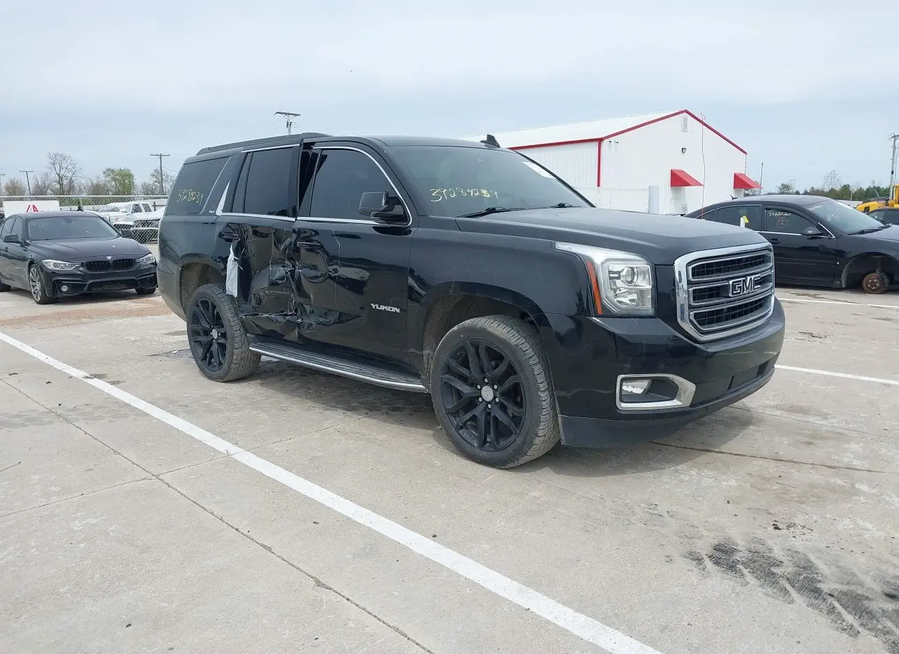 2017 GMC  - Image 1.