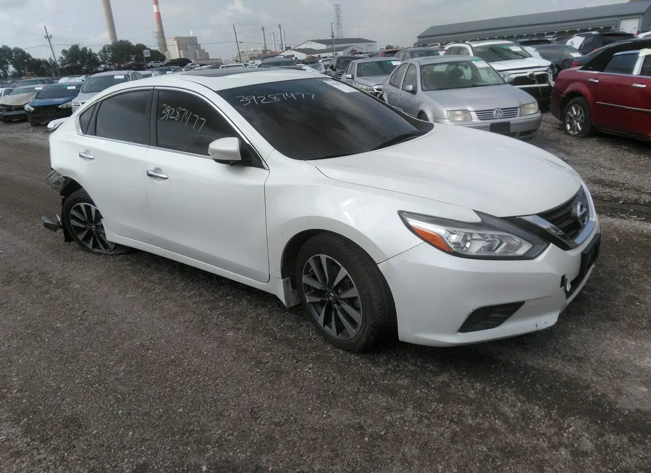 2016 NISSAN  - Image 1.