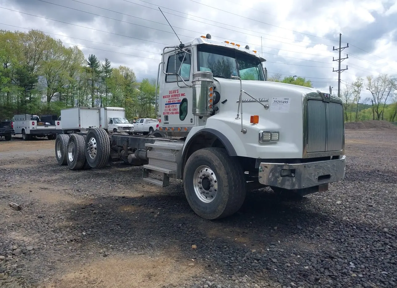 2018 WESTERN STAR  - Image 1.