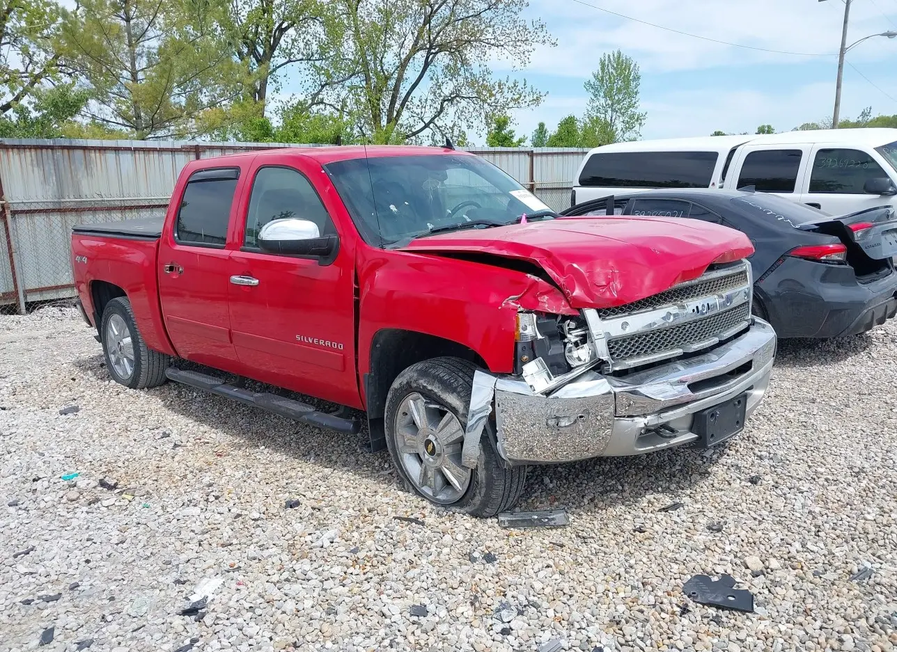 2012 CHEVROLET  - Image 1.