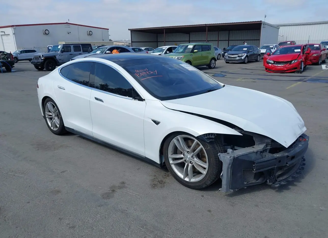 2014 TESLA  - Image 1.