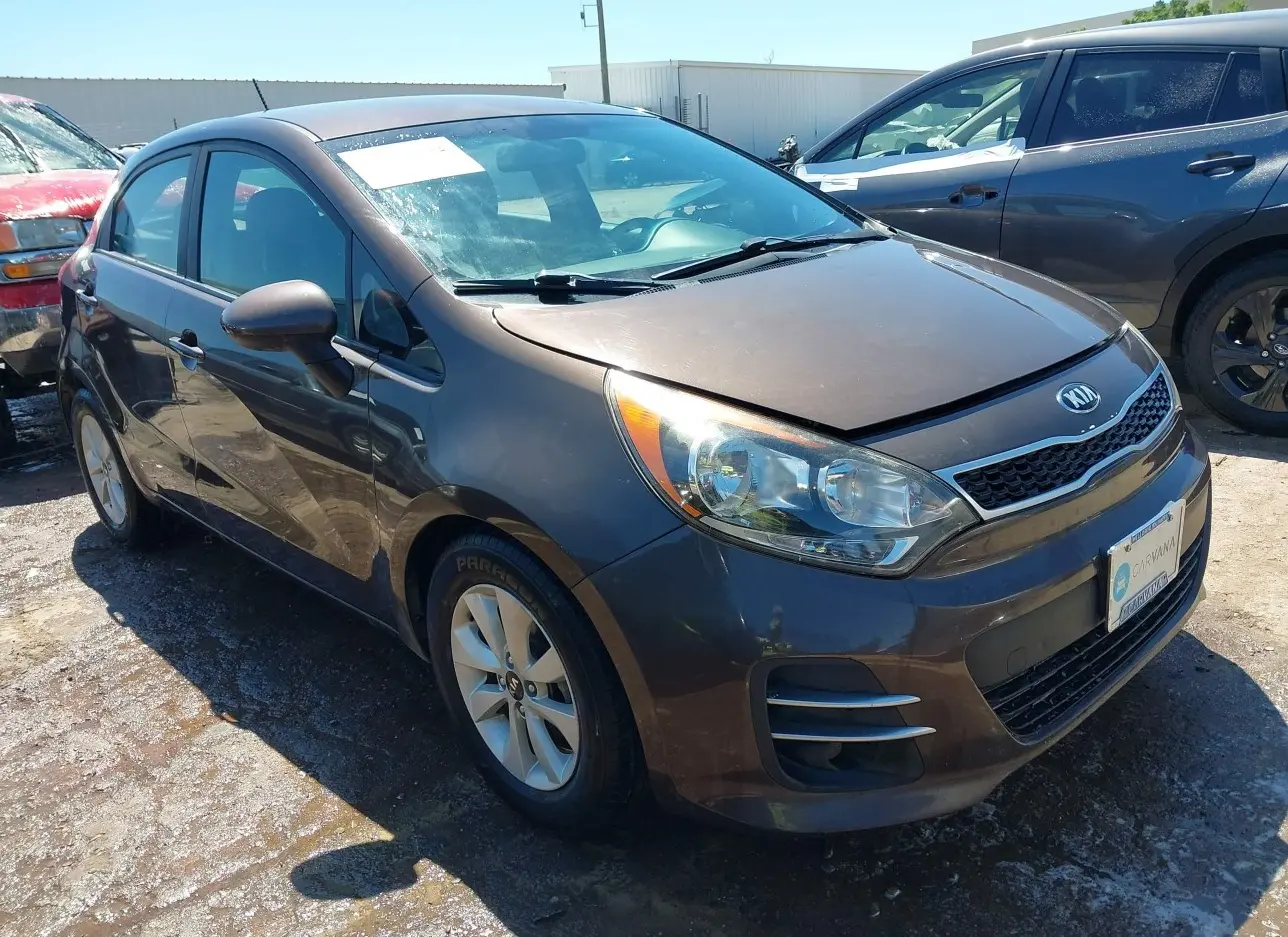 2016 KIA  - Image 1.