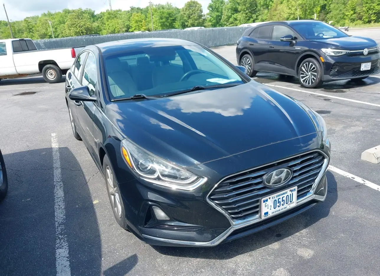 2018 HYUNDAI  - Image 1.