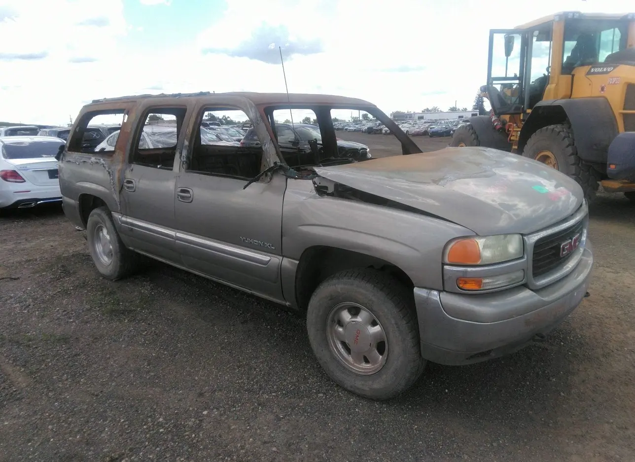 2000 GMC  - Image 1.