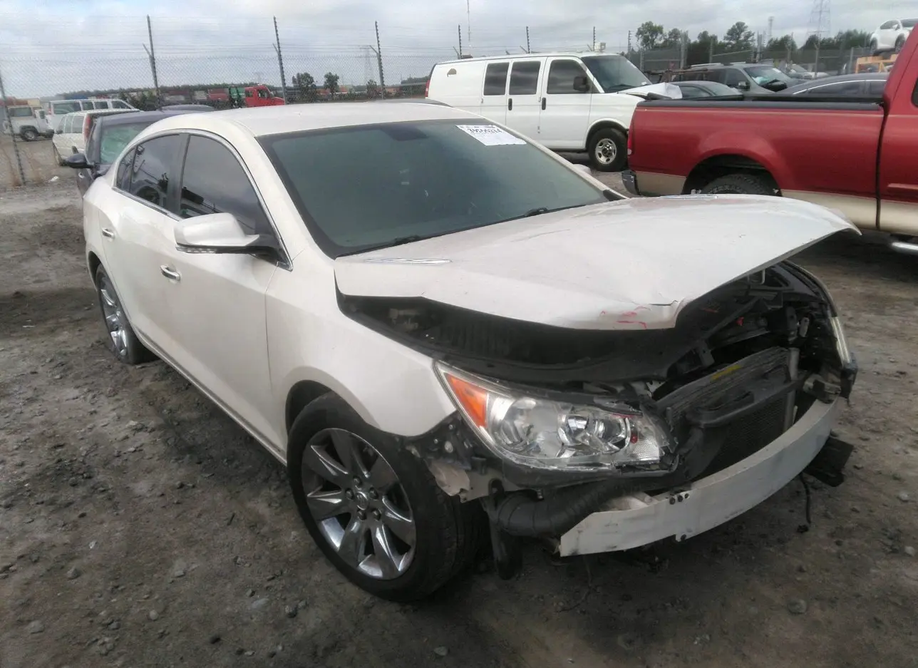 2013 BUICK  - Image 1.