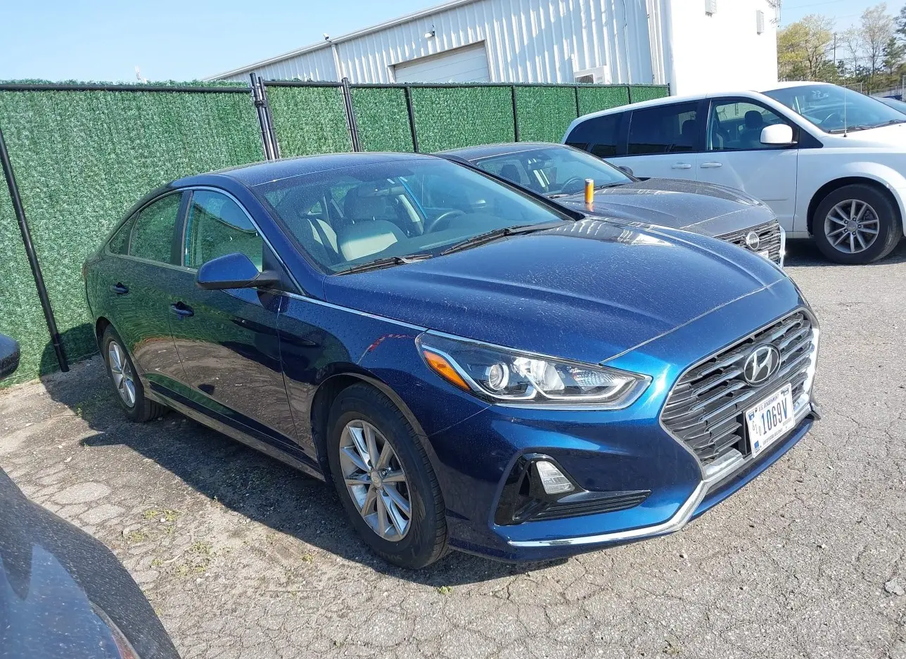 2018 HYUNDAI  - Image 1.