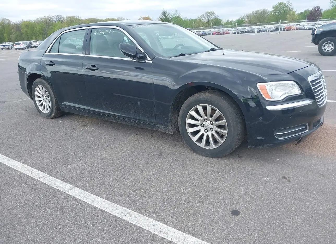 2014 CHRYSLER  - Image 1.