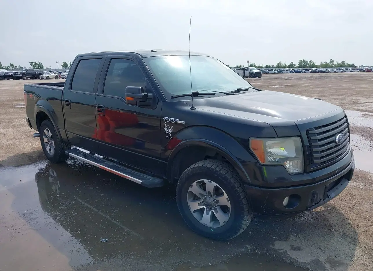 2010 FORD  - Image 1.