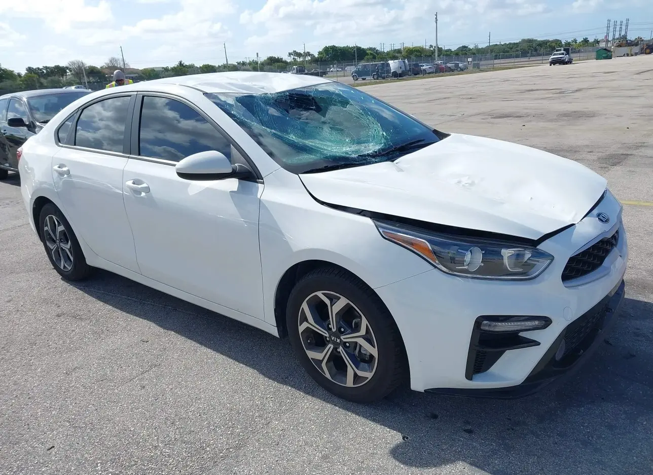 2021 KIA  - Image 1.