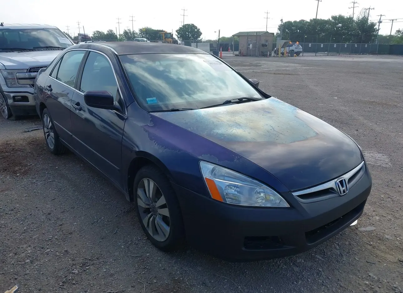 2006 HONDA  - Image 1.