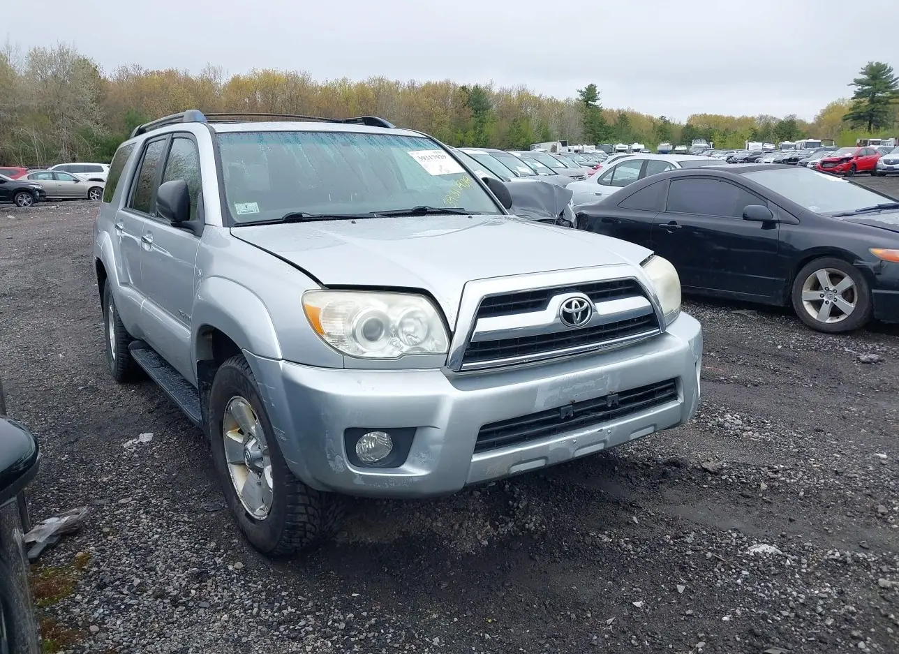 2008 TOYOTA  - Image 1.