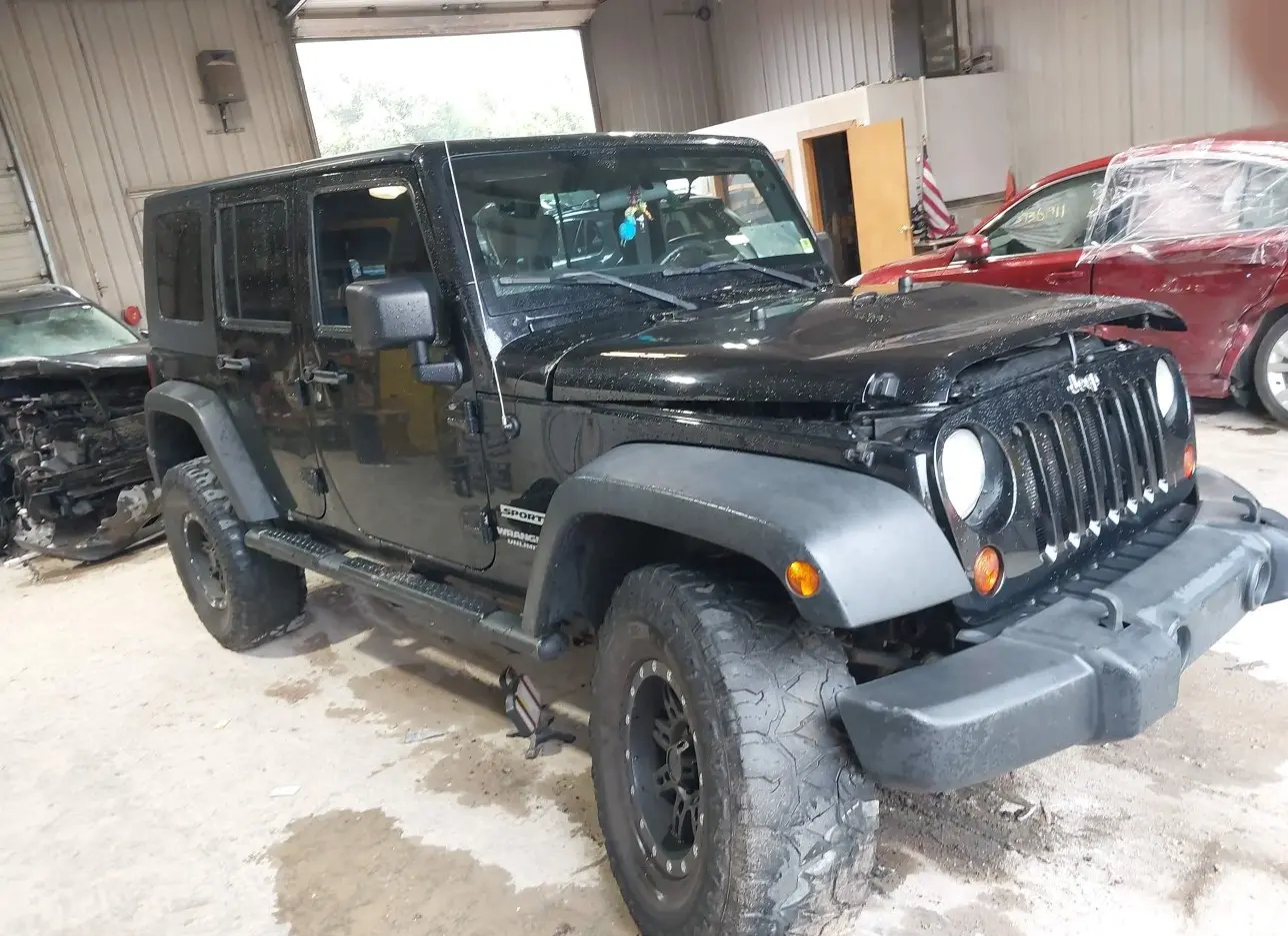 2010 JEEP  - Image 1.