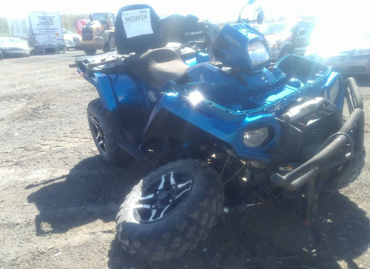 2015 POLARIS  - Image 1.