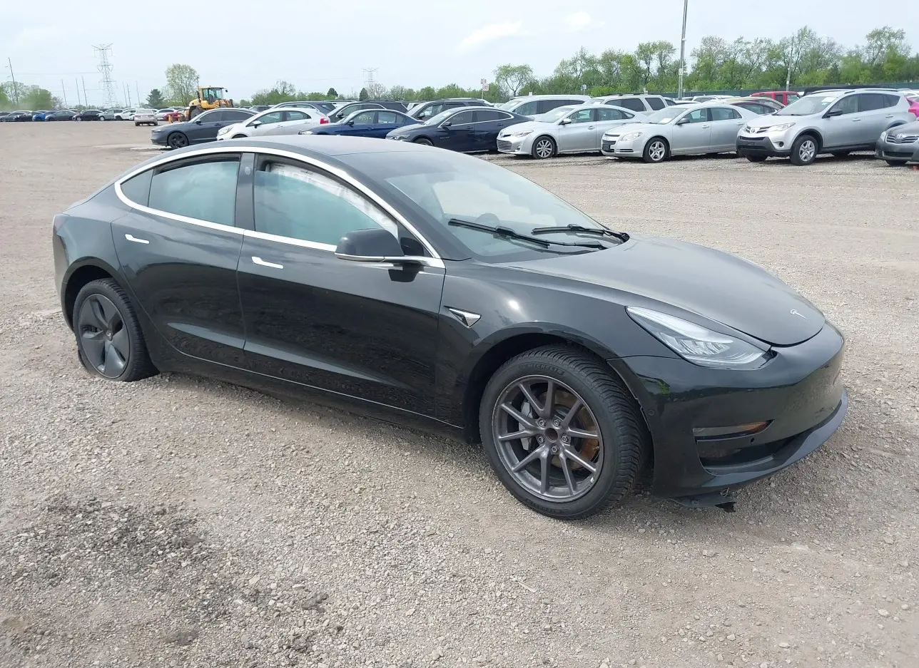 2018 TESLA  - Image 1.