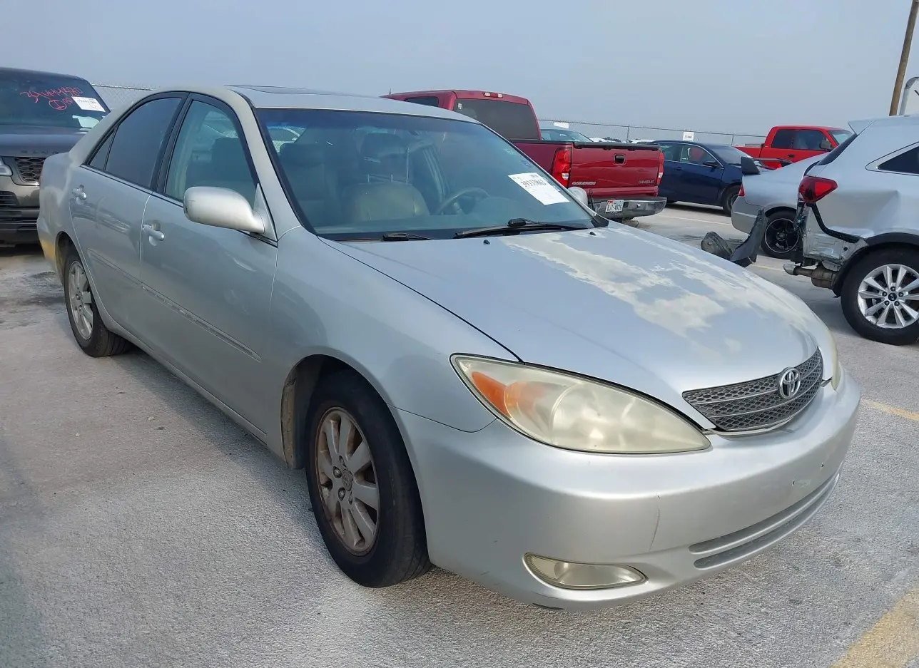 2004 TOYOTA  - Image 1.