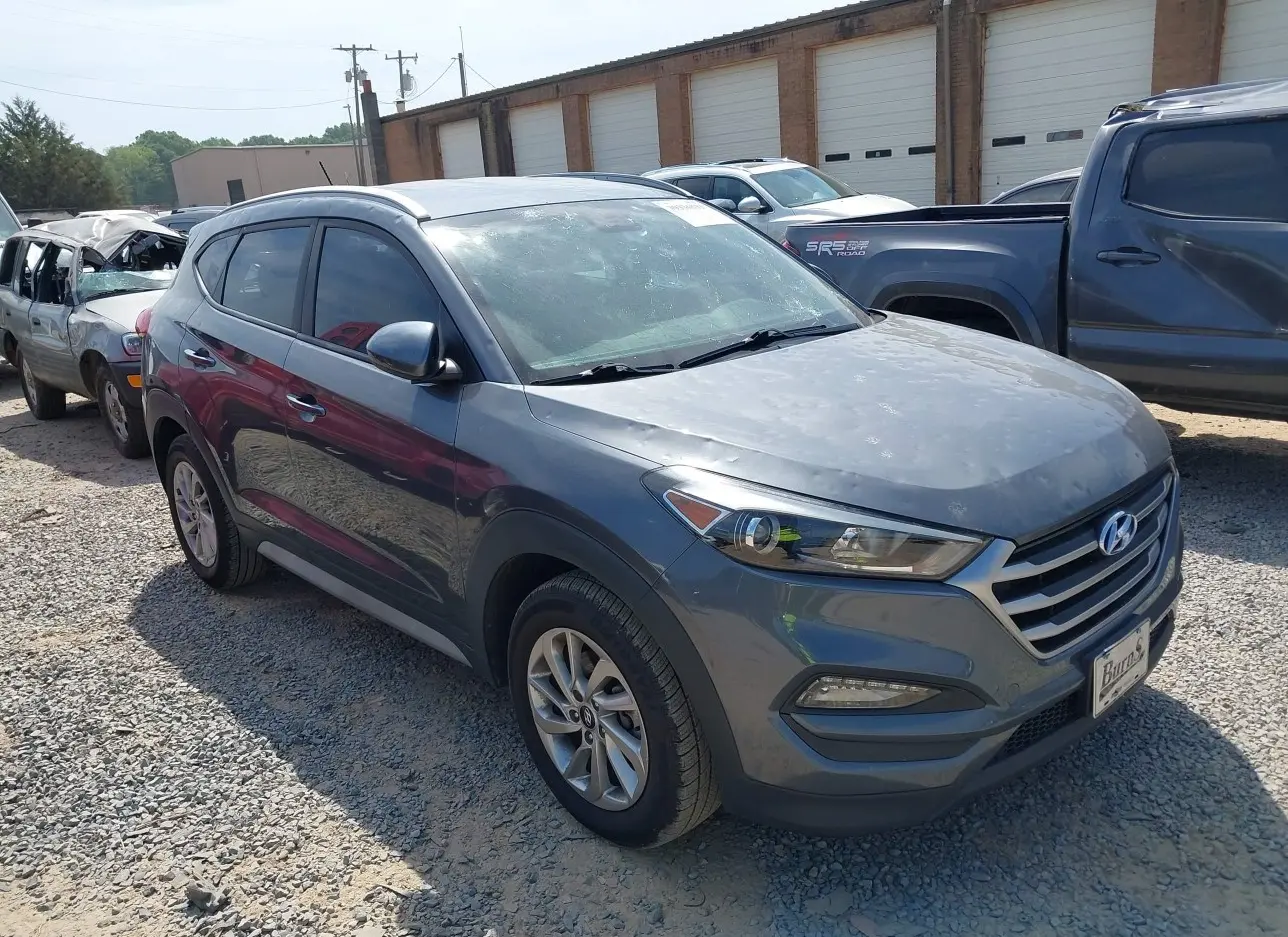 2017 HYUNDAI  - Image 1.