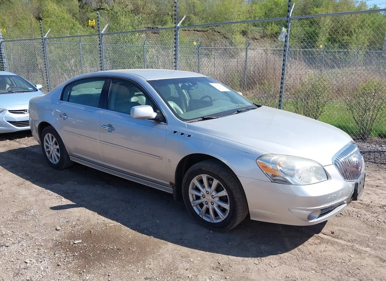 2010 BUICK  - Image 1.