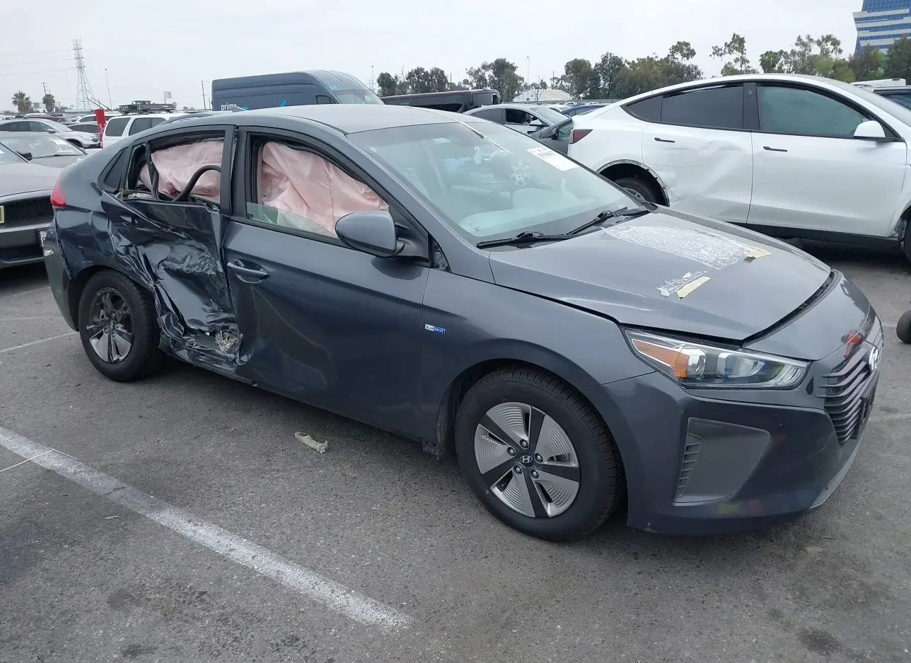 2019 HYUNDAI  - Image 1.