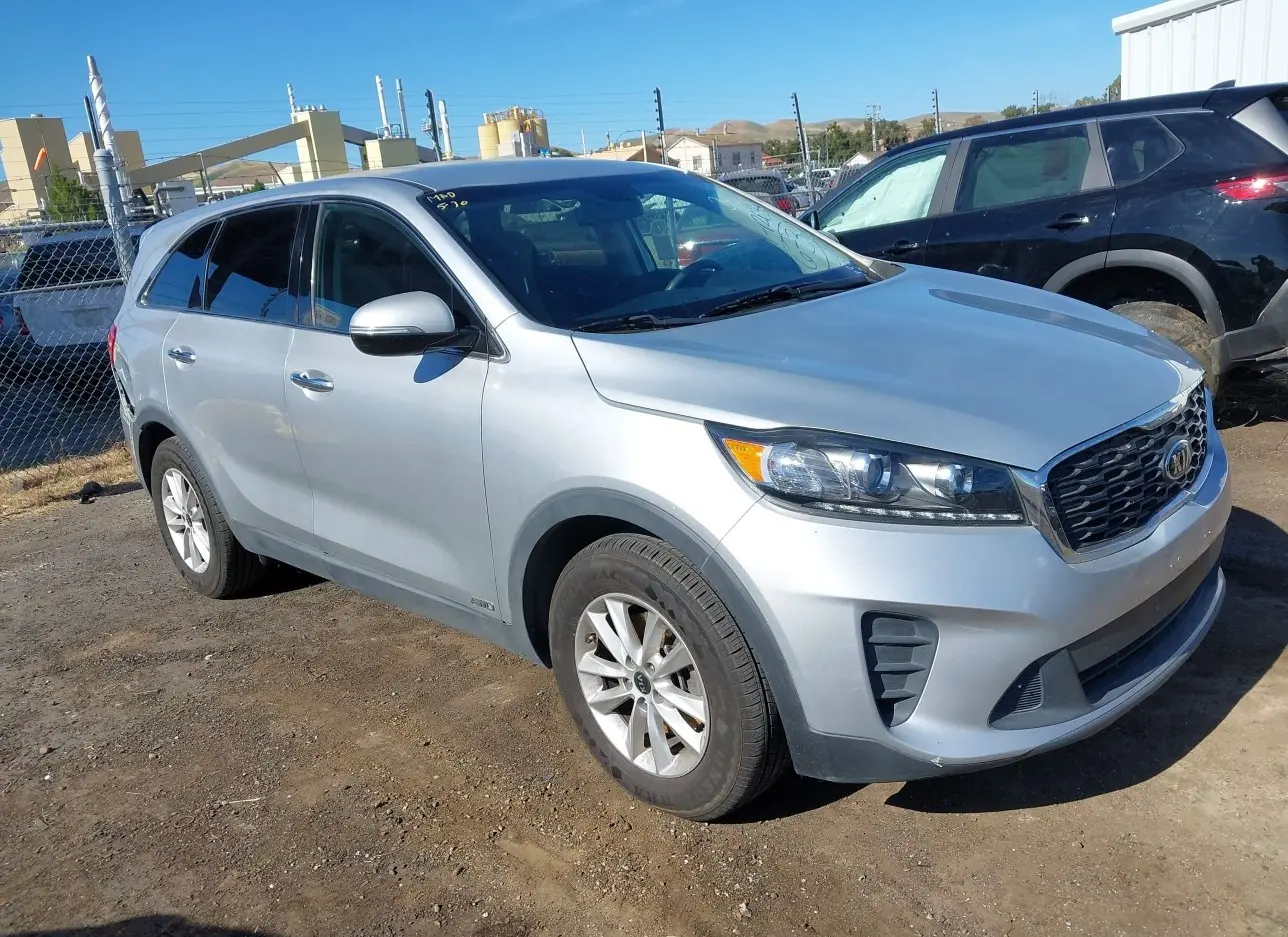 2019 KIA  - Image 1.