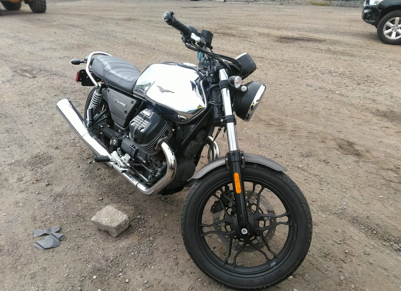 2018 MOTO GUZZI  - Image 1.