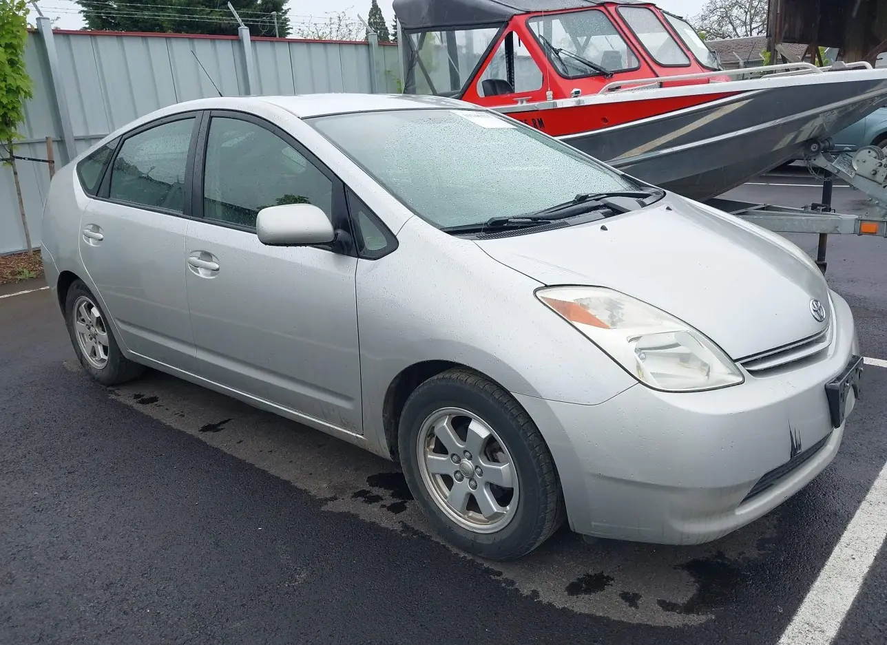 2004 TOYOTA  - Image 1.