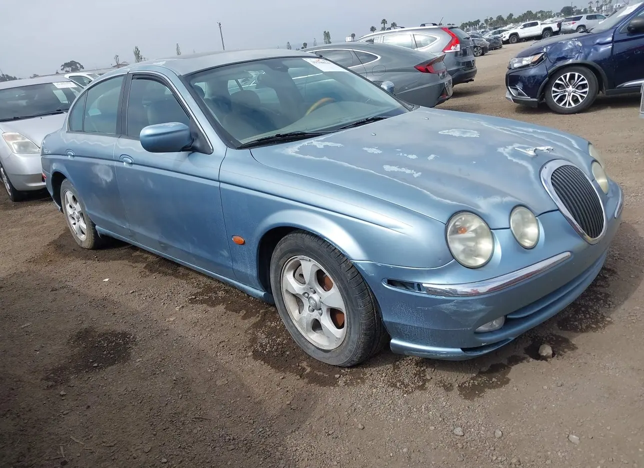 2002 JAGUAR  - Image 1.