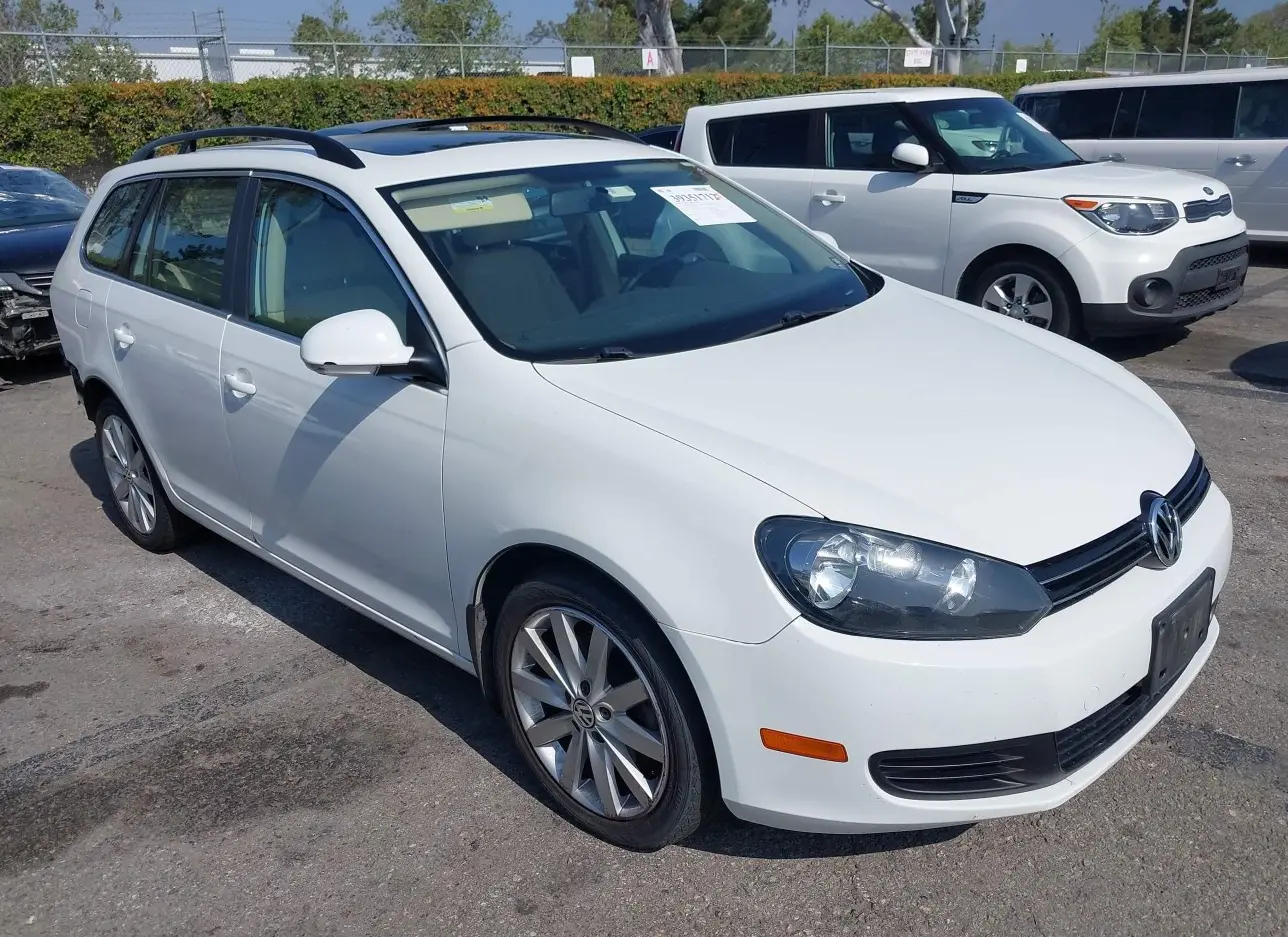 2014 VOLKSWAGEN  - Image 1.