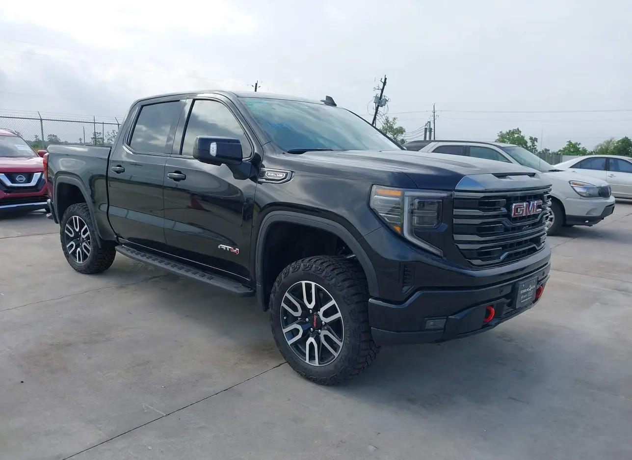 2024 GMC  - Image 1.