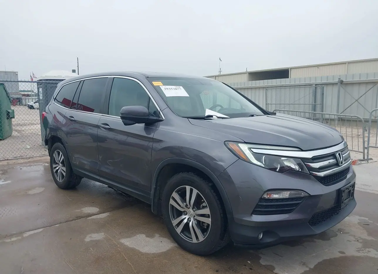 2016 HONDA  - Image 1.