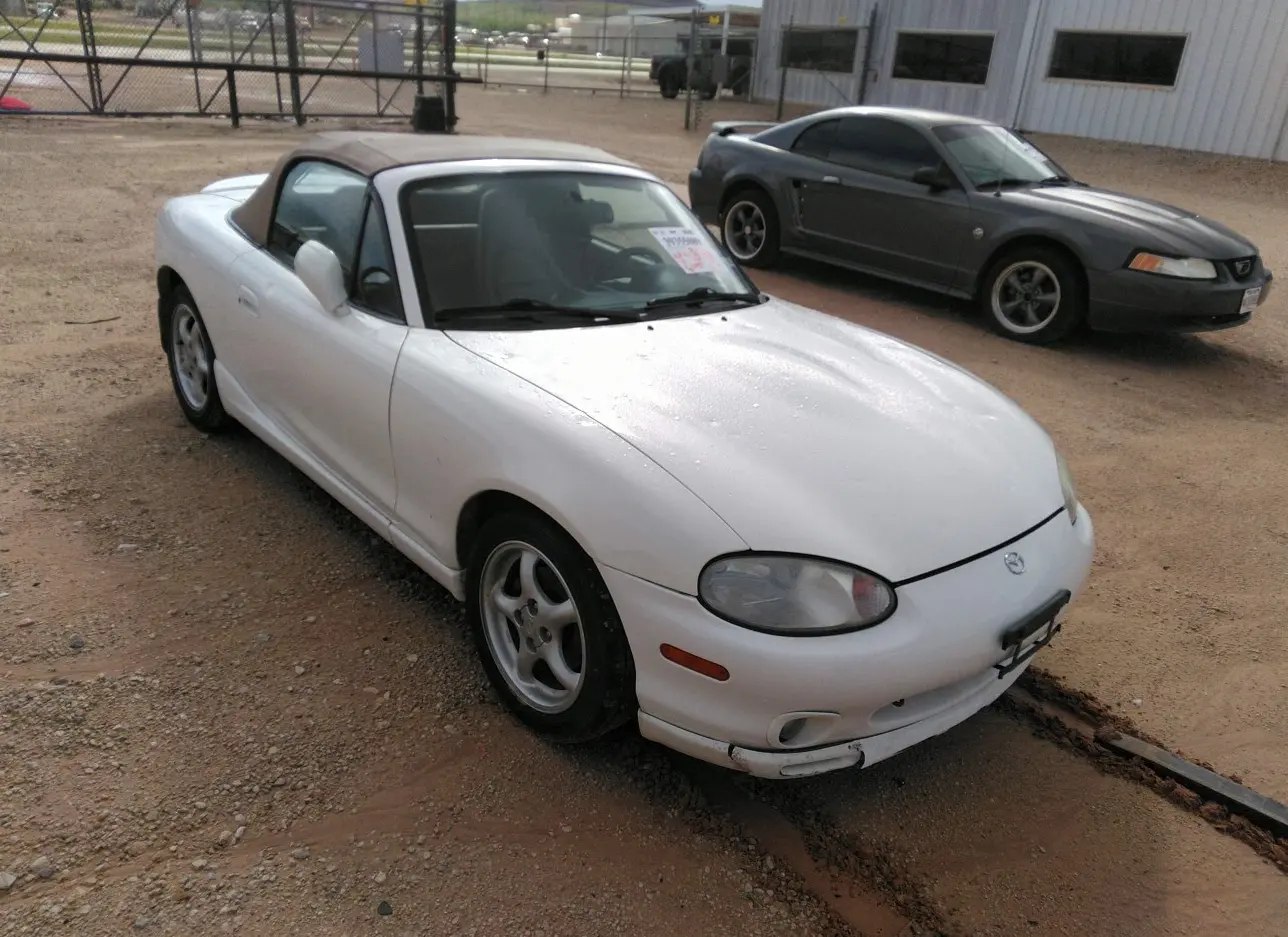 2000 MAZDA  - Image 1.