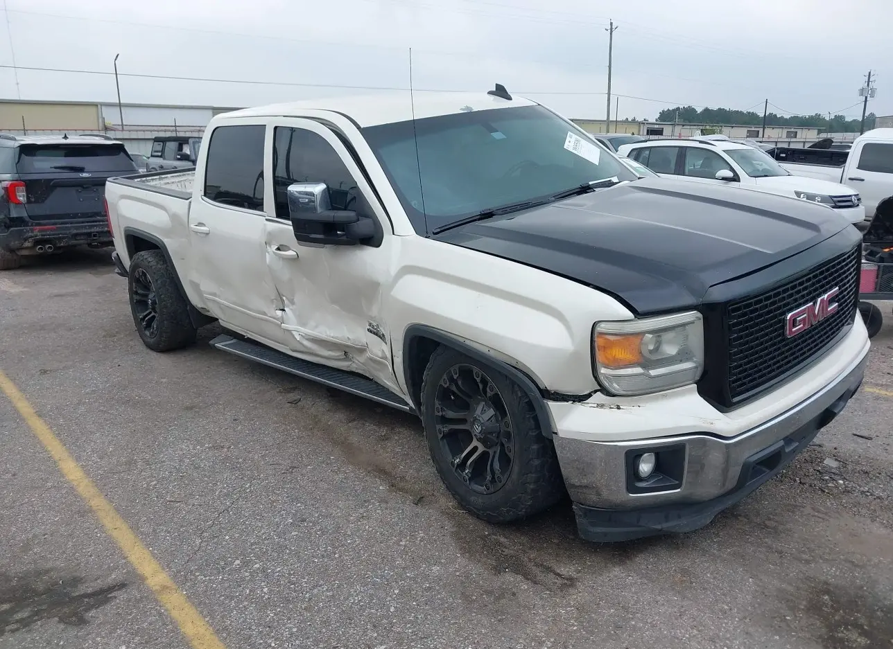 2015 GMC  - Image 1.