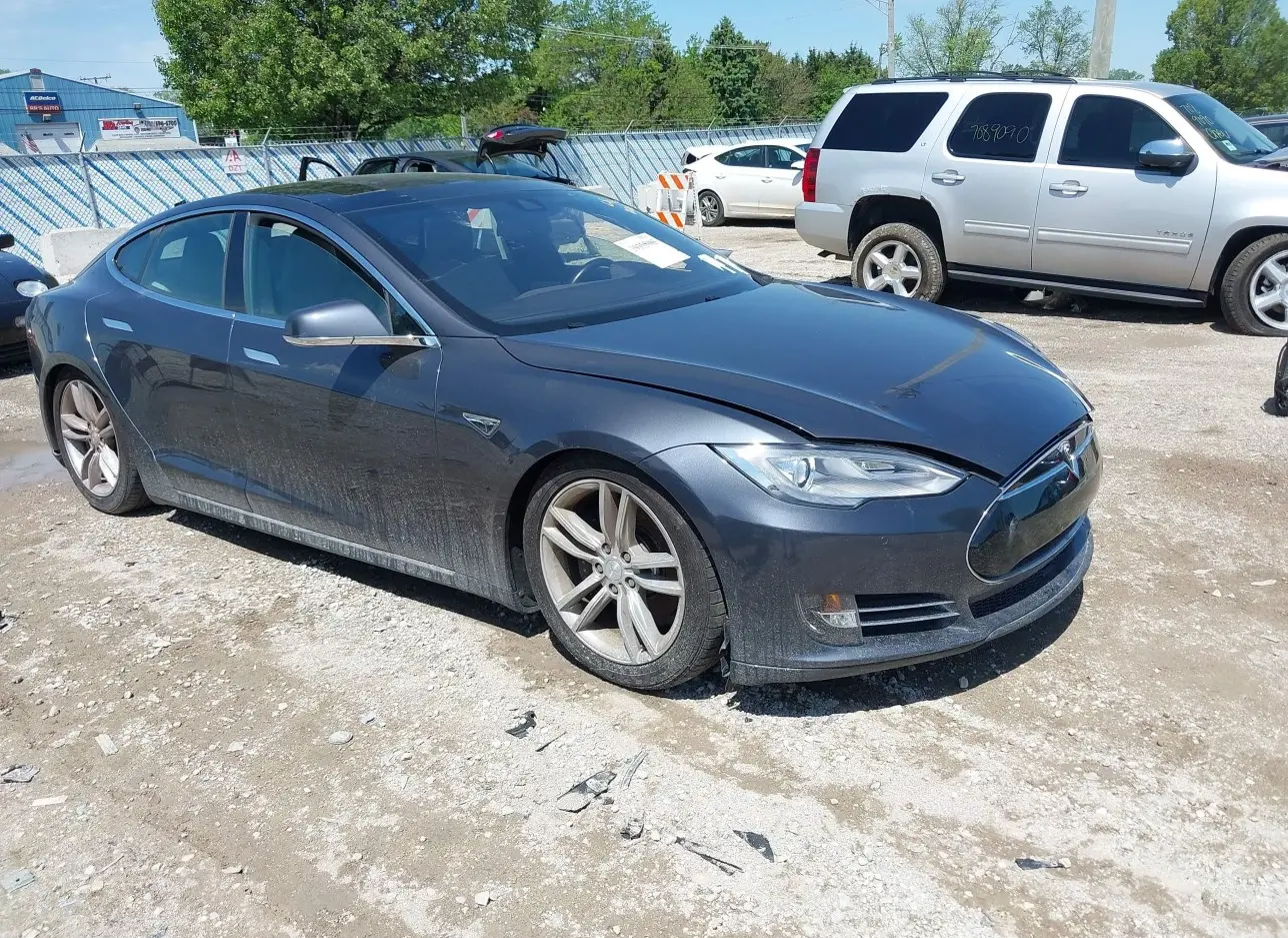 2014 TESLA  - Image 1.