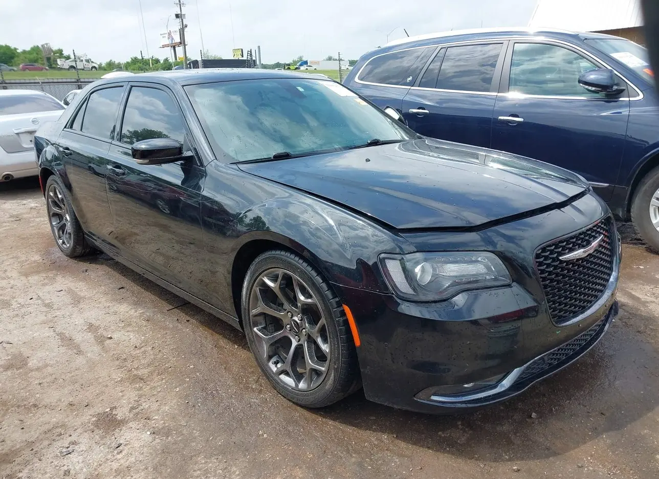 2015 CHRYSLER  - Image 1.