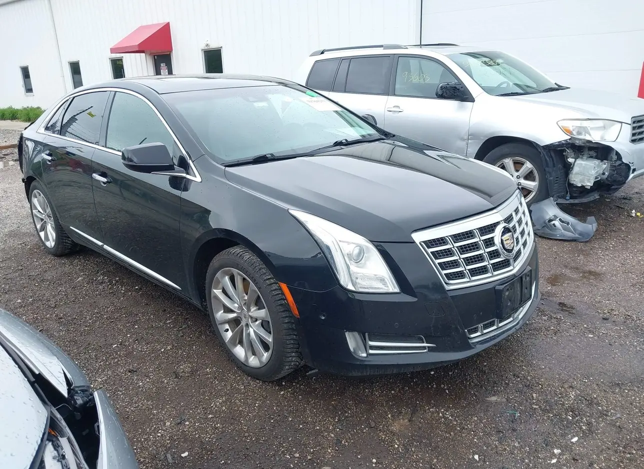 2014 CADILLAC  - Image 1.