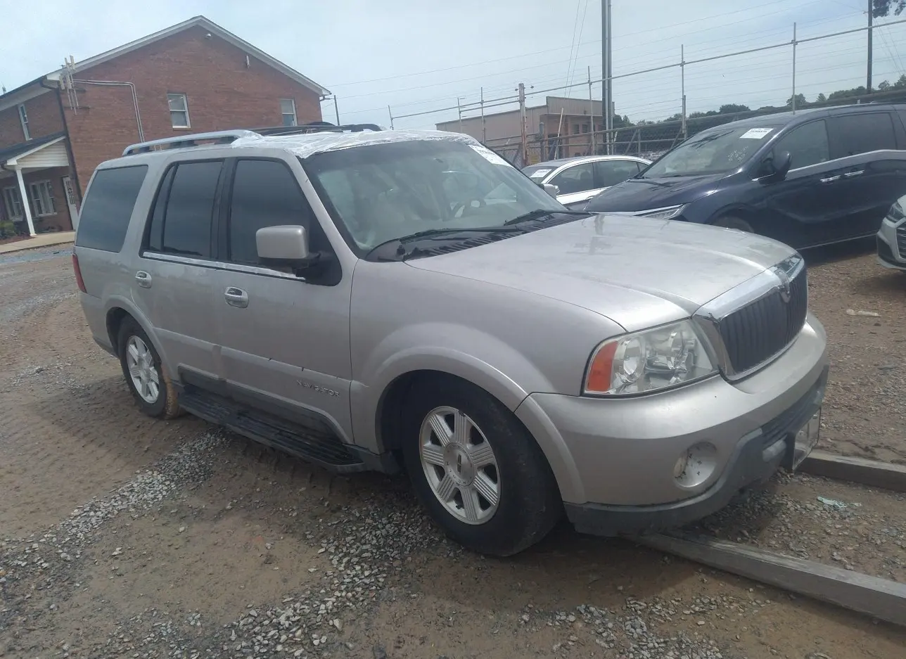 2004 LINCOLN  - Image 1.