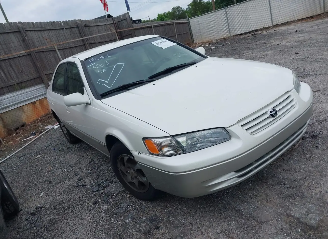 1999 TOYOTA  - Image 1.