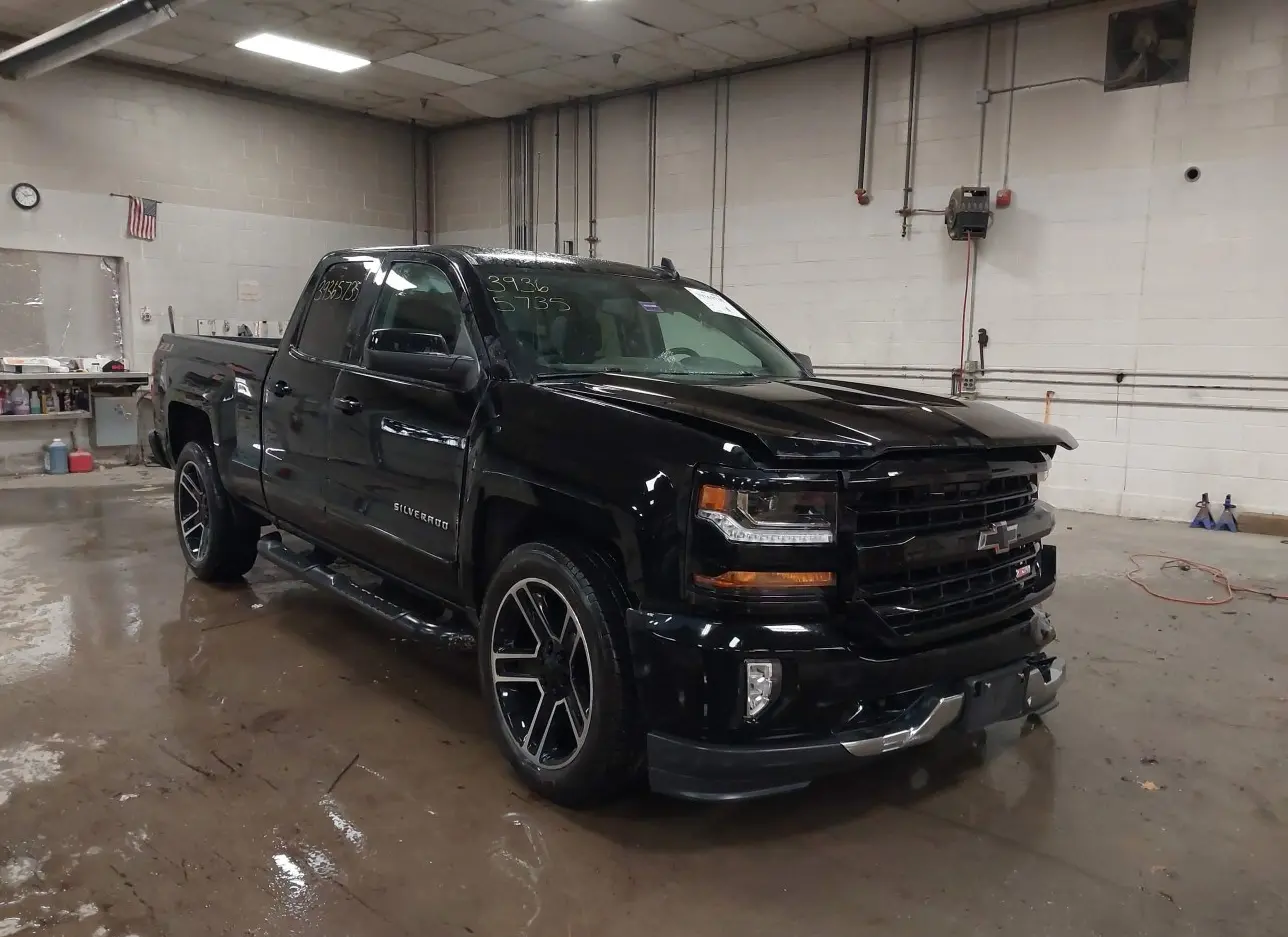 2019 CHEVROLET  - Image 1.